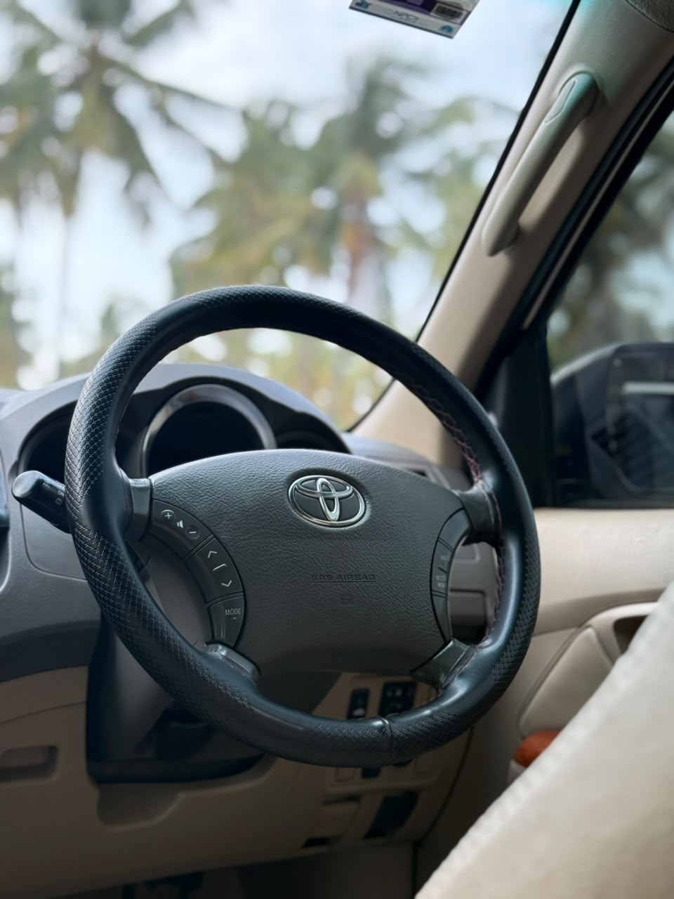 Toyota Fortuner - Image 9